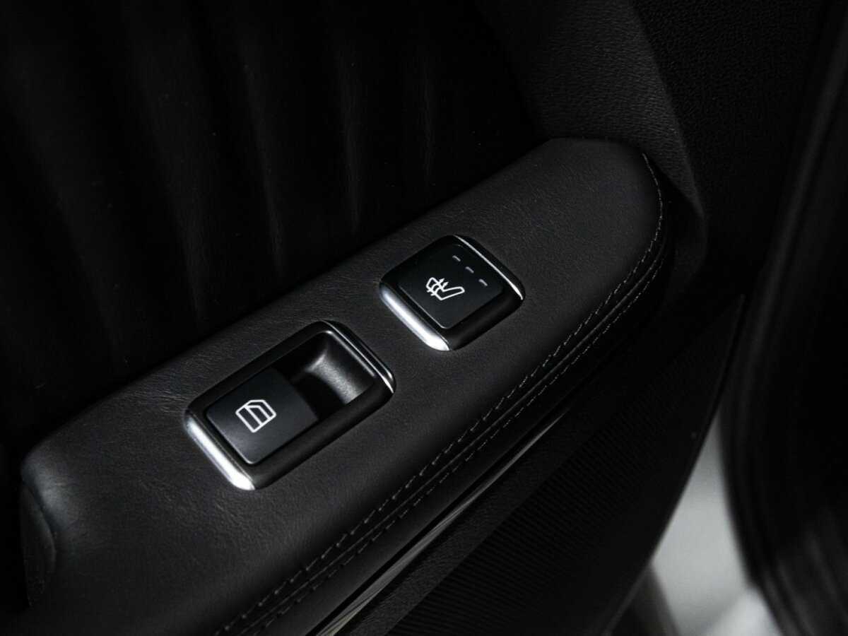 Mercedes-Benz E-Класс с пробегом — 2011 год. Фото: #18