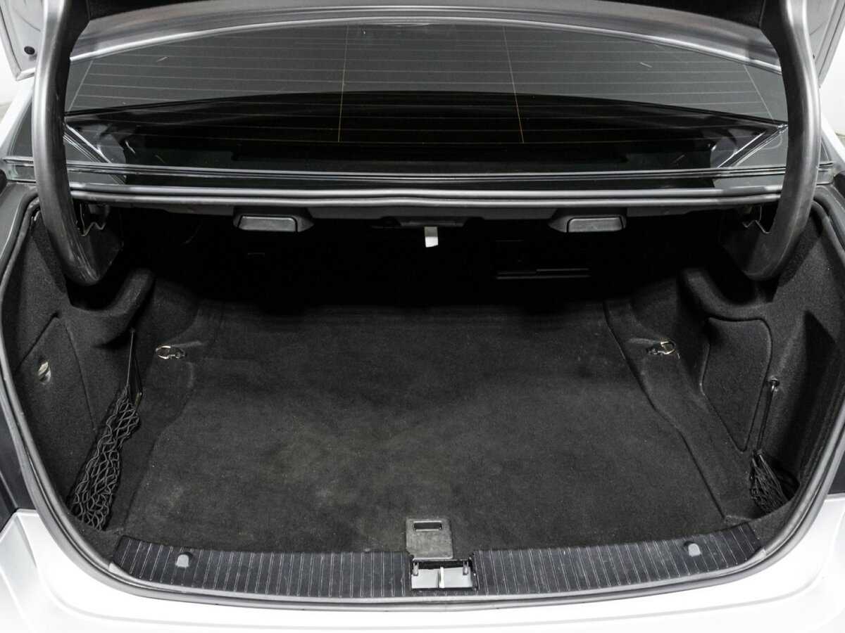 Mercedes-Benz E-Класс с пробегом — 2011 год. Фото: #19