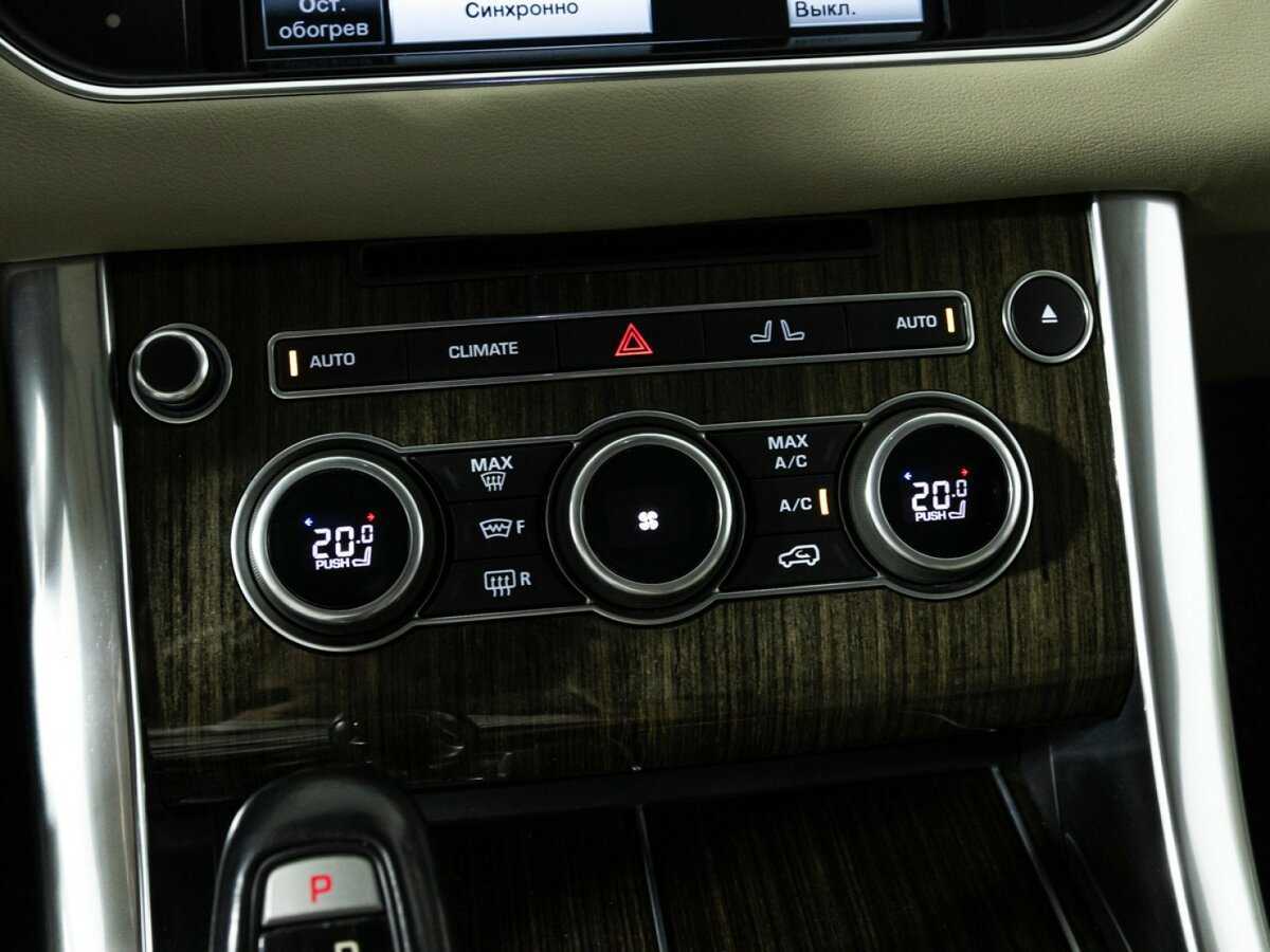 Land Rover Range Rover Sport с пробегом — 2016 год. Фото: #21