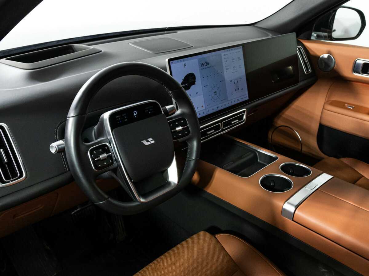 LiXiang L7 с пробегом — 2023 год. Фото: #10