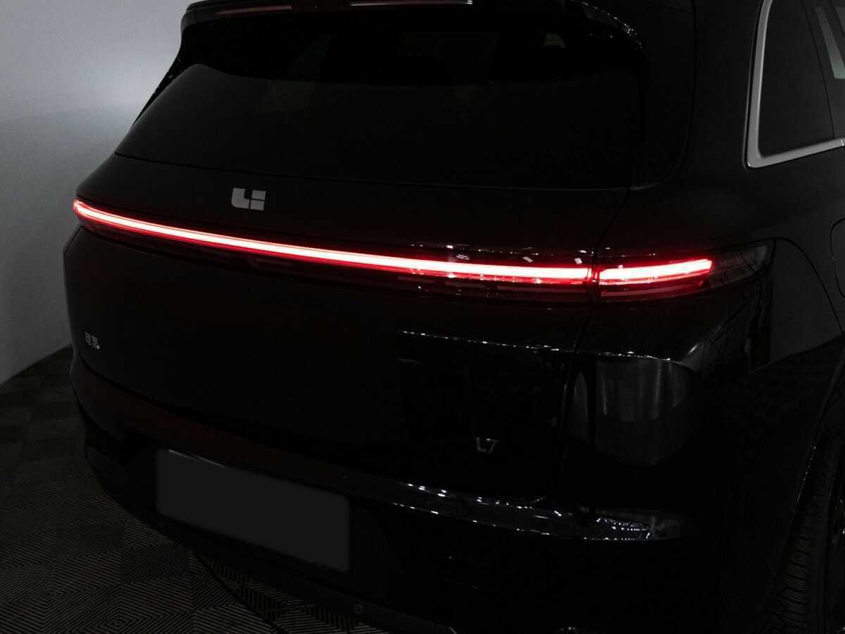 LiXiang L7 с пробегом — 2023 год. Фото: #36