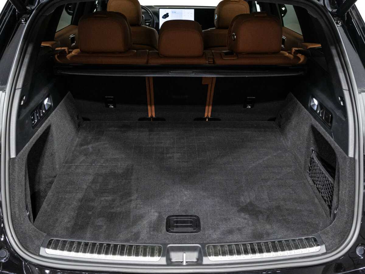 LiXiang L7 с пробегом — 2023 год. Фото: #39