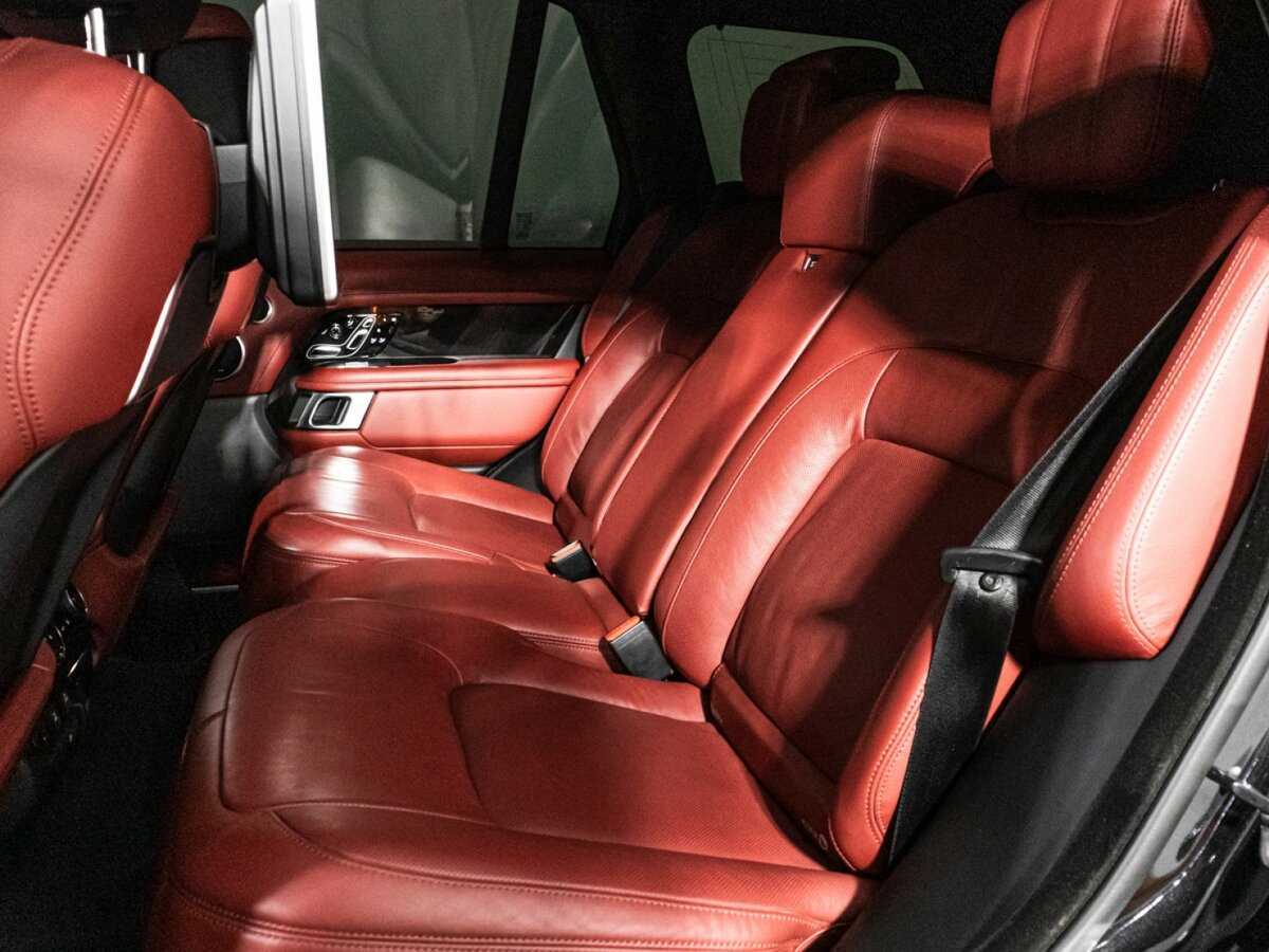 Land Rover Range Rover с пробегом — 2020 год. Фото: #8