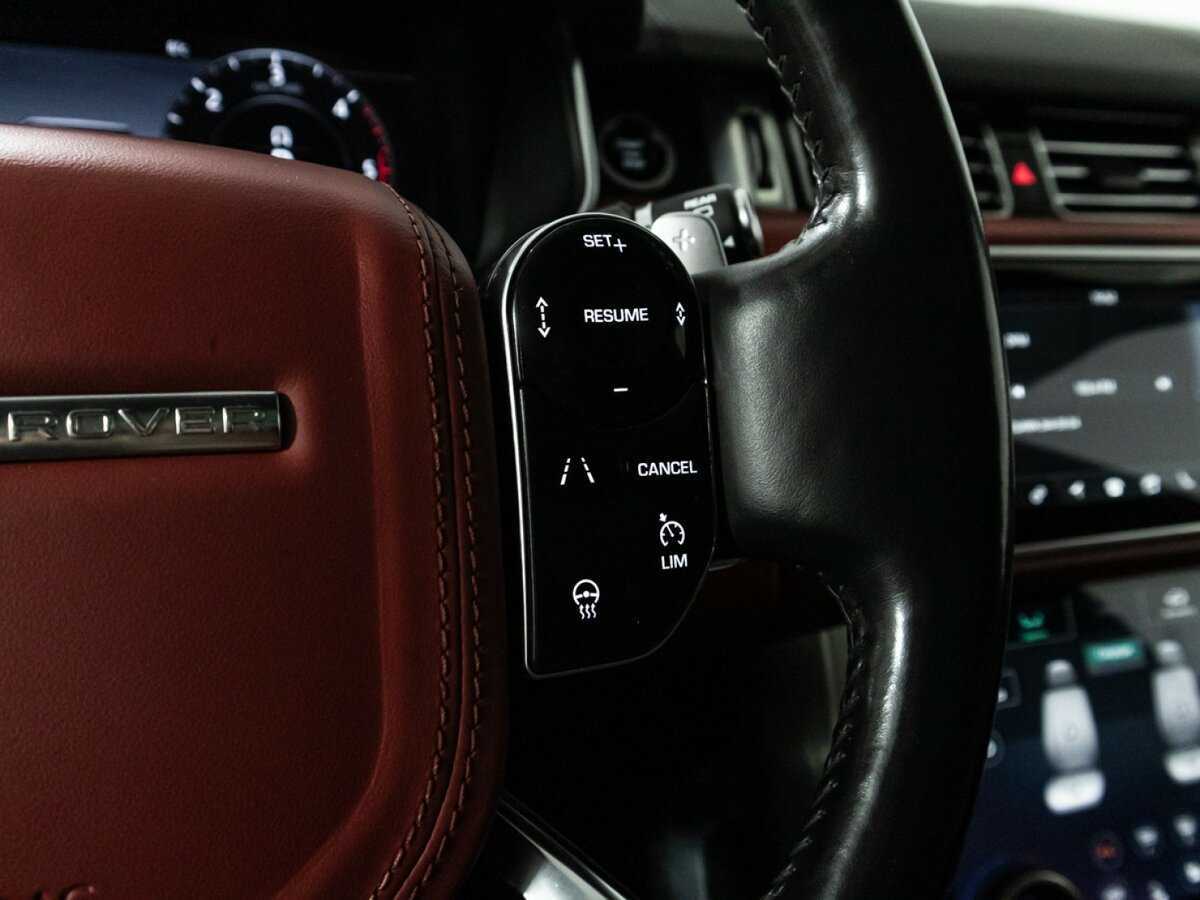 Land Rover Range Rover с пробегом — 2020 год. Фото: #28