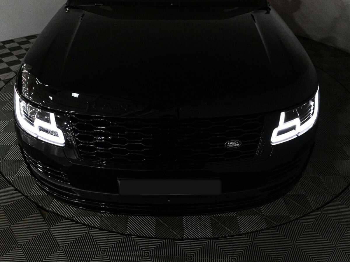 Land Rover Range Rover с пробегом — 2020 год. Фото: #35
