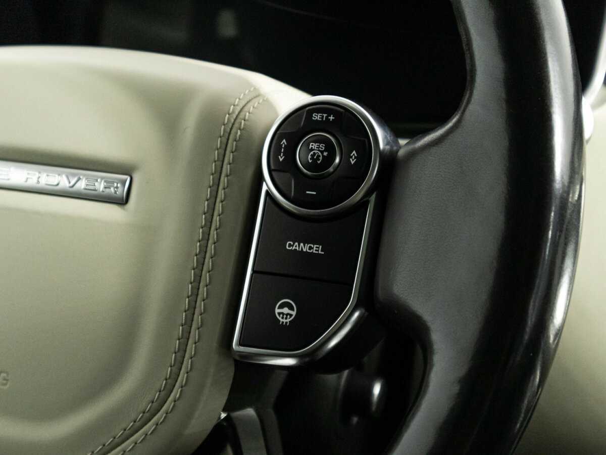 Land Rover Range Rover с пробегом — 2017 год. Фото: #26