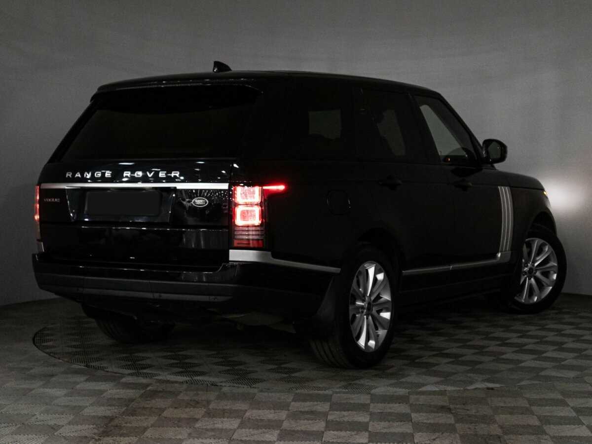 Land Rover Range Rover с пробегом — 2017 год. Фото: #32