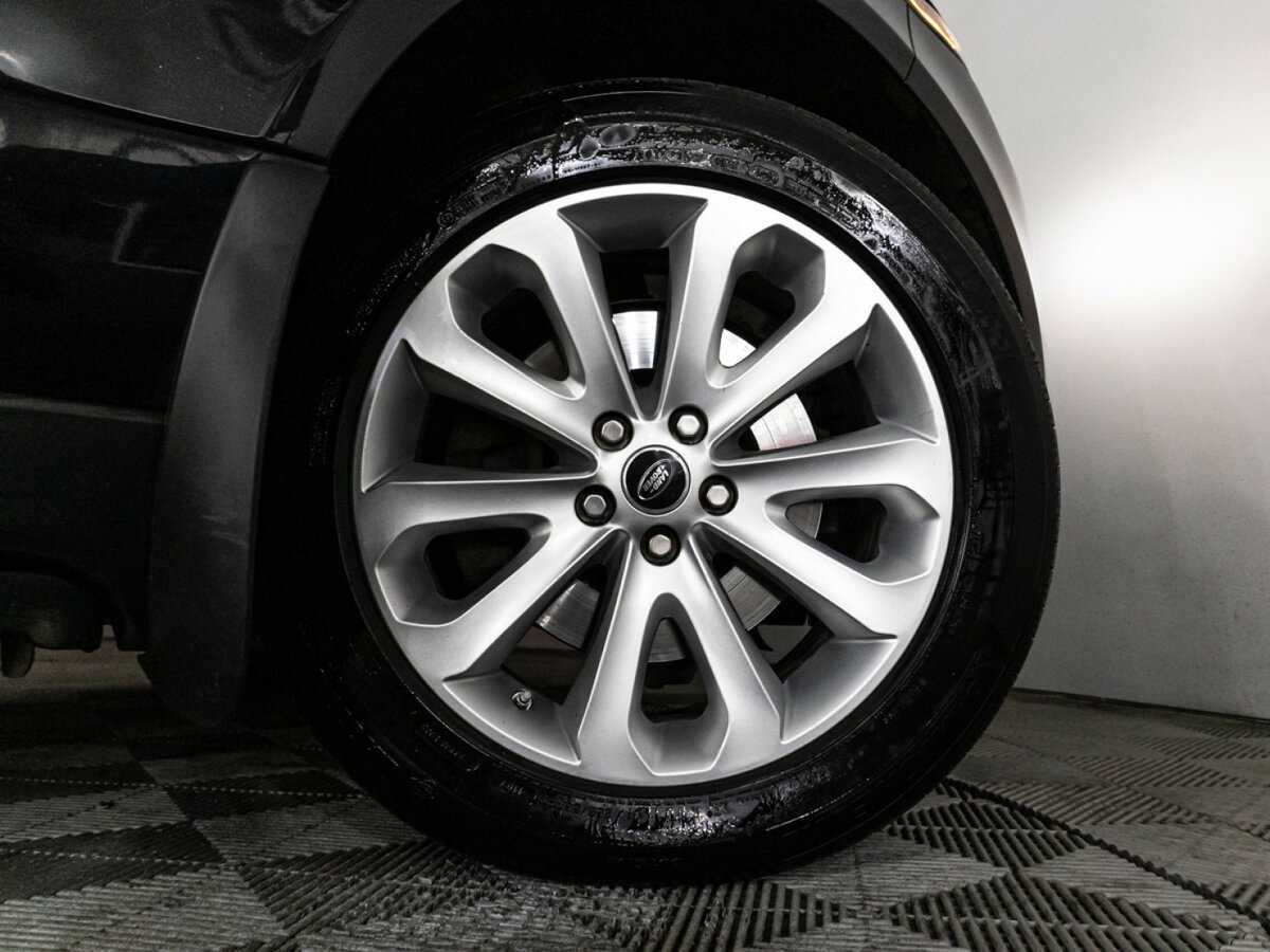 Land Rover Range Rover с пробегом — 2017 год. Фото: #34