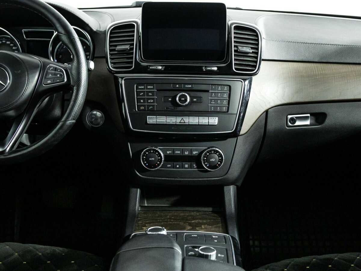 Mercedes-Benz GLS с пробегом — 2018 год. Фото: #13