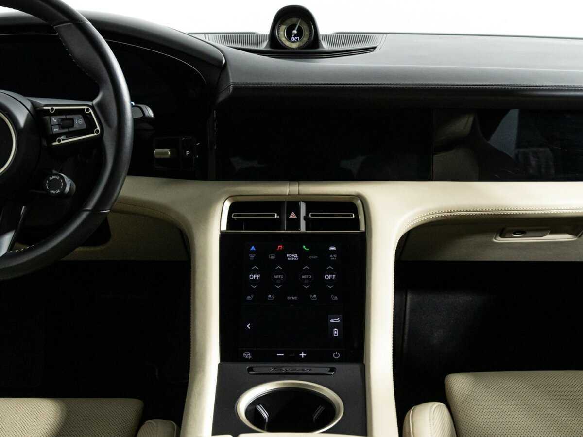 Porsche Taycan с пробегом — 2020 год. Фото: #13