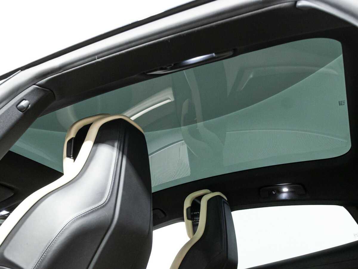 Porsche Taycan с пробегом — 2020 год. Фото: #16