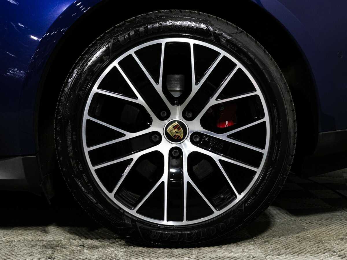 Porsche Taycan с пробегом — 2020 год. Фото: #27