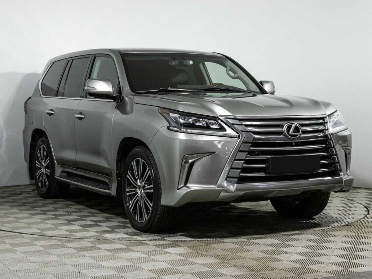 Lexus LX с пробегом — 2016 год. Фото: #2