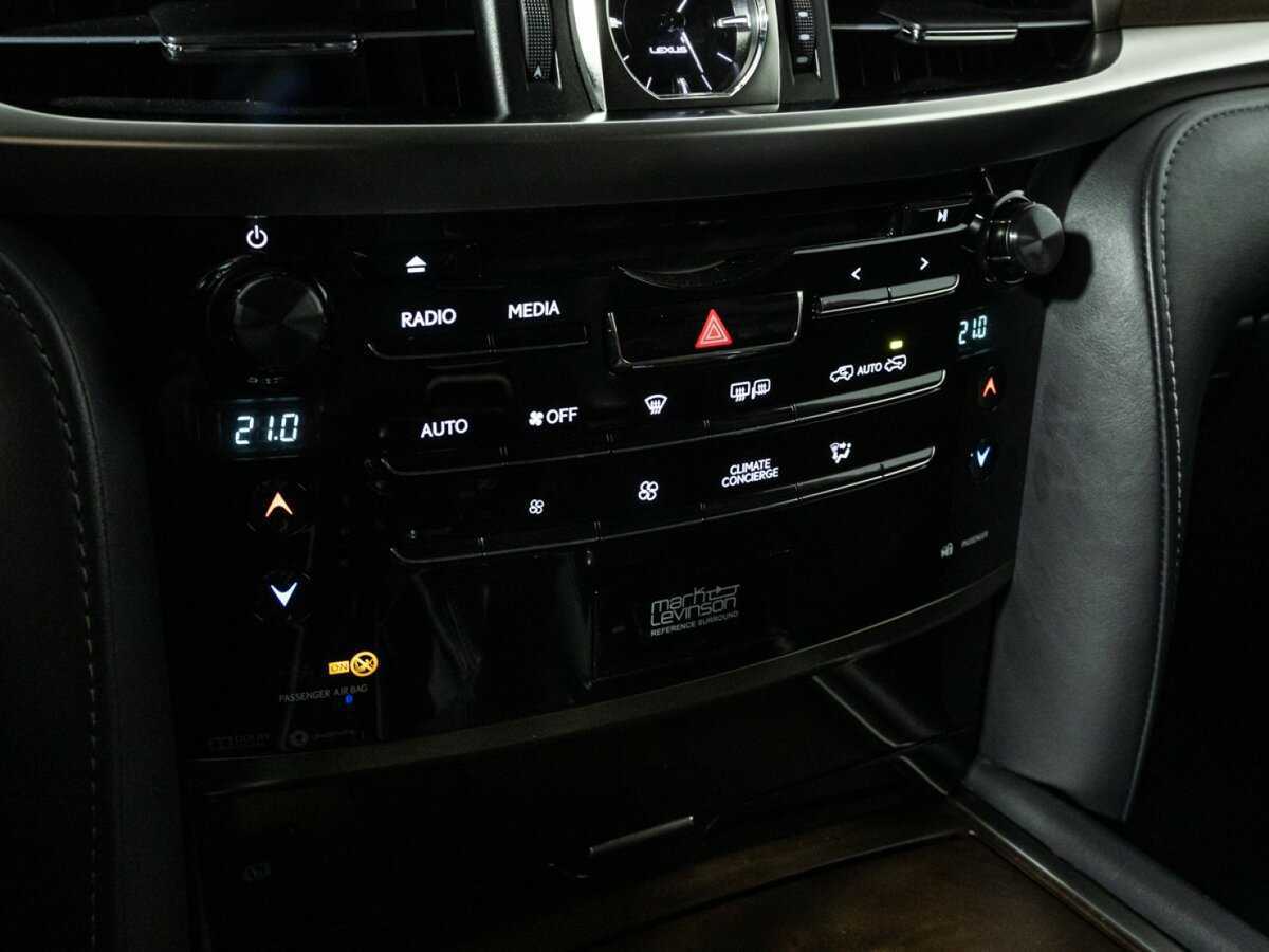 Lexus LX с пробегом — 2016 год. Фото: #23