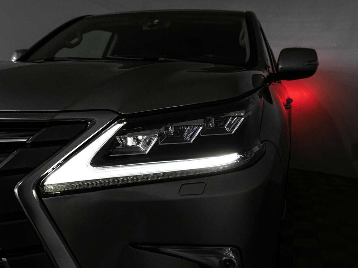 Lexus LX с пробегом — 2016 год. Фото: #30