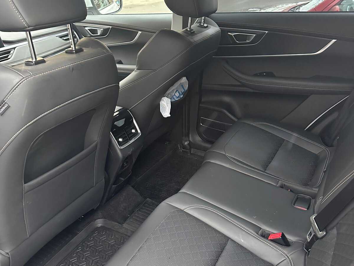 Chery Tiggo 8 с пробегом — 2024 год. Фото: #12