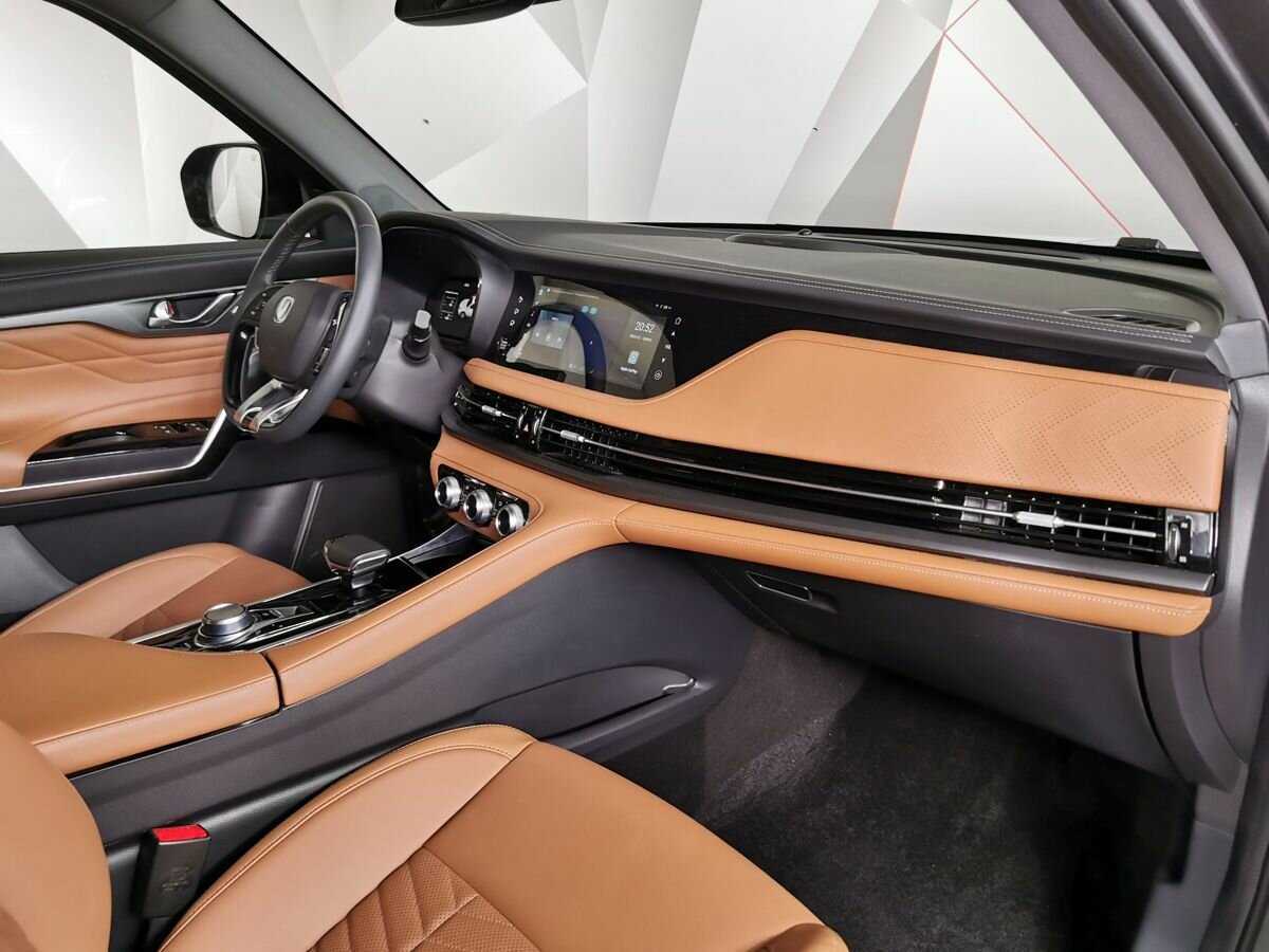 Changan CS95 с пробегом — 2023 год. Фото: #8