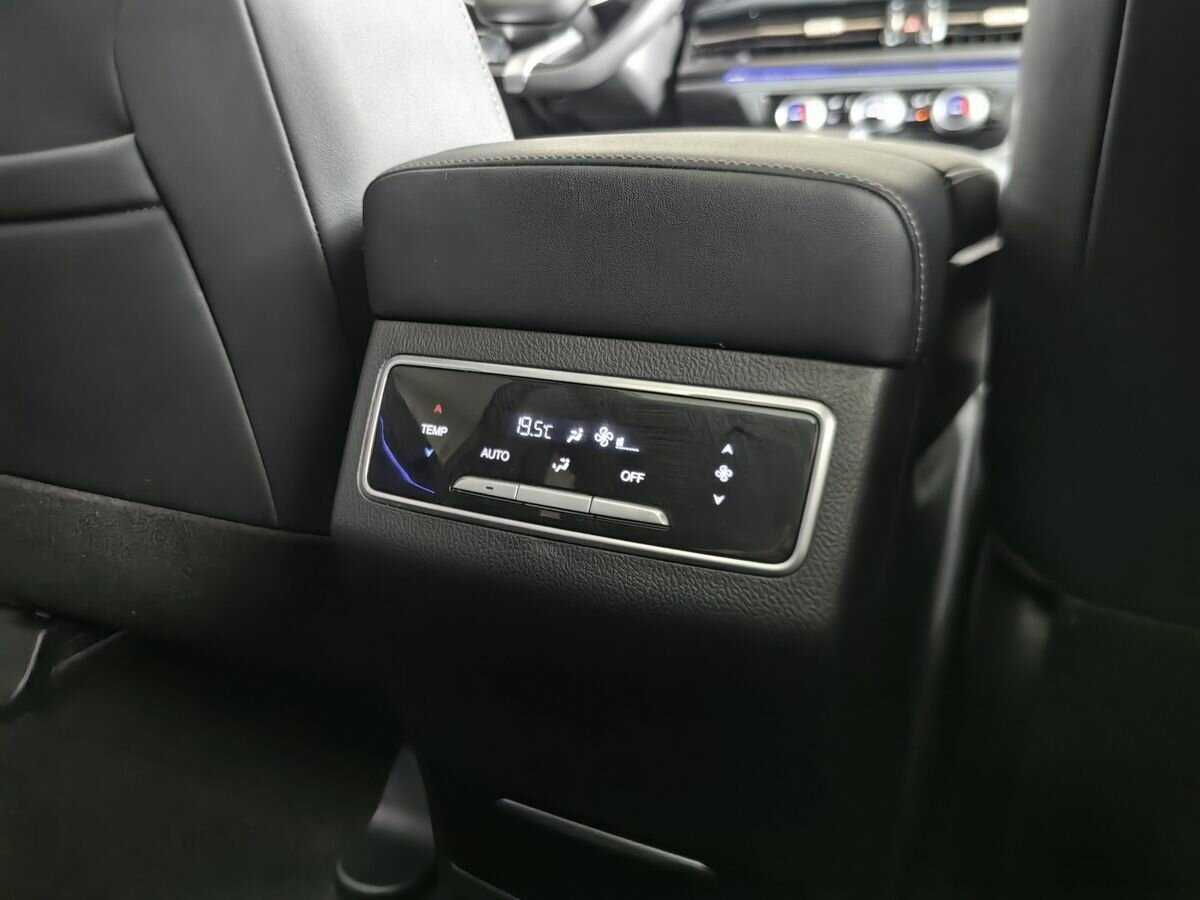 Changan CS95 с пробегом — 2023 год. Фото: #25