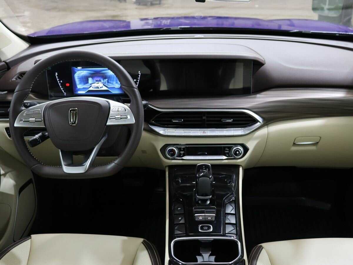 FAW Bestune T77 с пробегом — 2023 год. Фото: #12