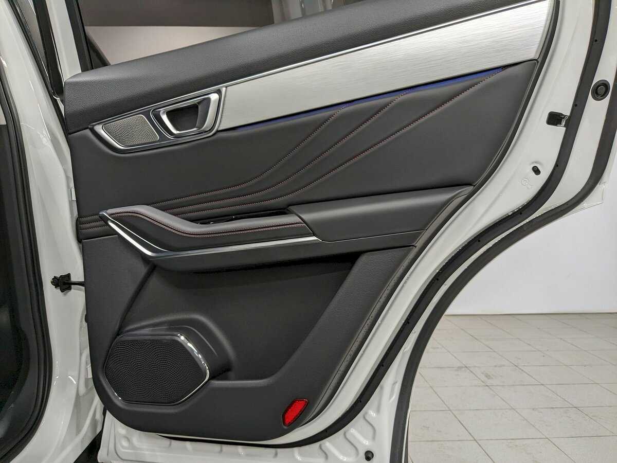 FAW Bestune T99 с пробегом — 2023 год. Фото: #19