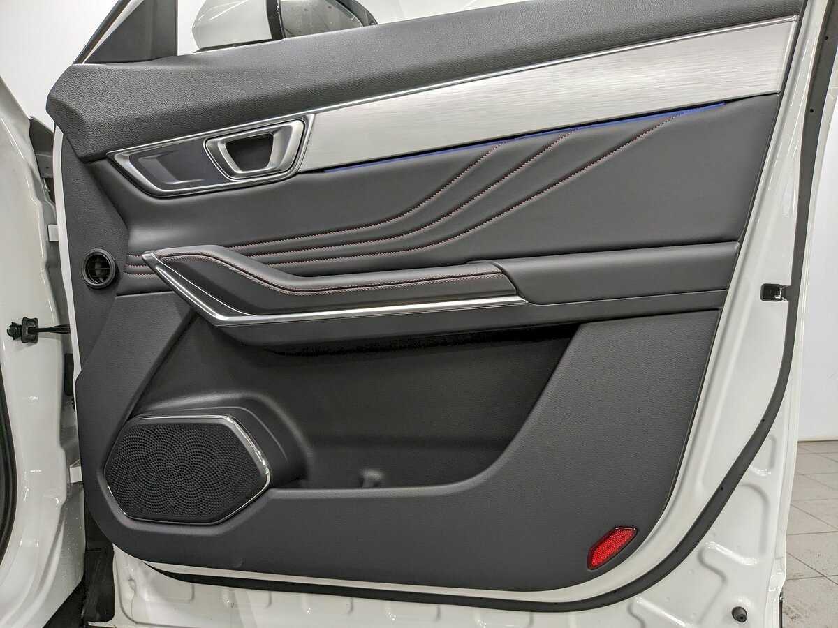 FAW Bestune T99 с пробегом — 2023 год. Фото: #21