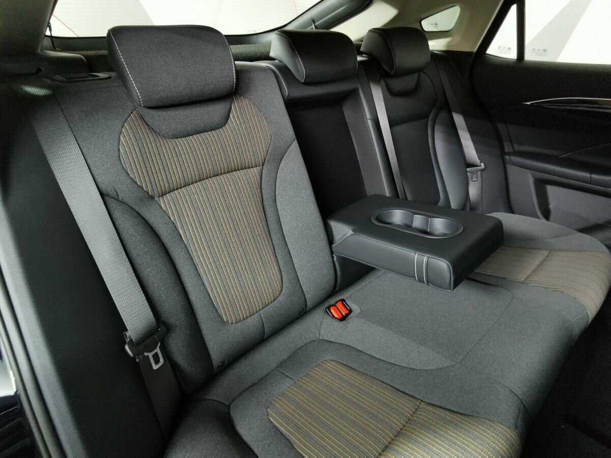 FAW Bestune B70 с пробегом — 2023 год. Фото: #12