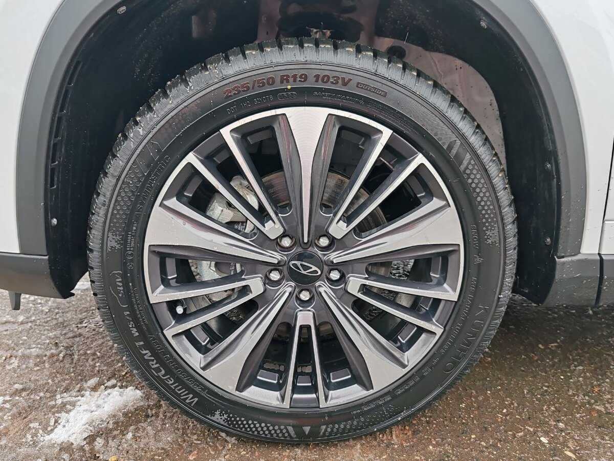 Chery Tiggo 8 Pro Plug-in Hybrid с пробегом — 2023 год. Фото: #9