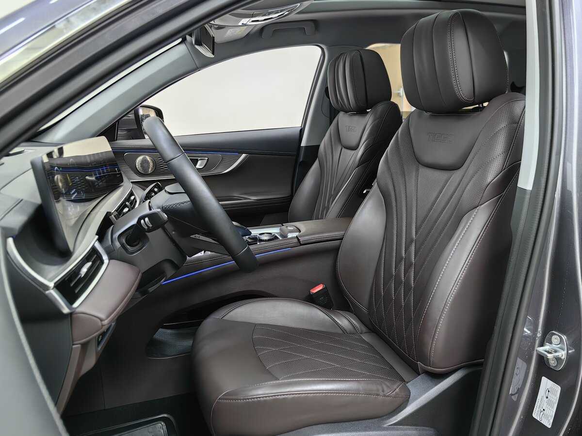 Chery Tiggo 8 Pro Plug-in Hybrid с пробегом — 2023 год. Фото: #5