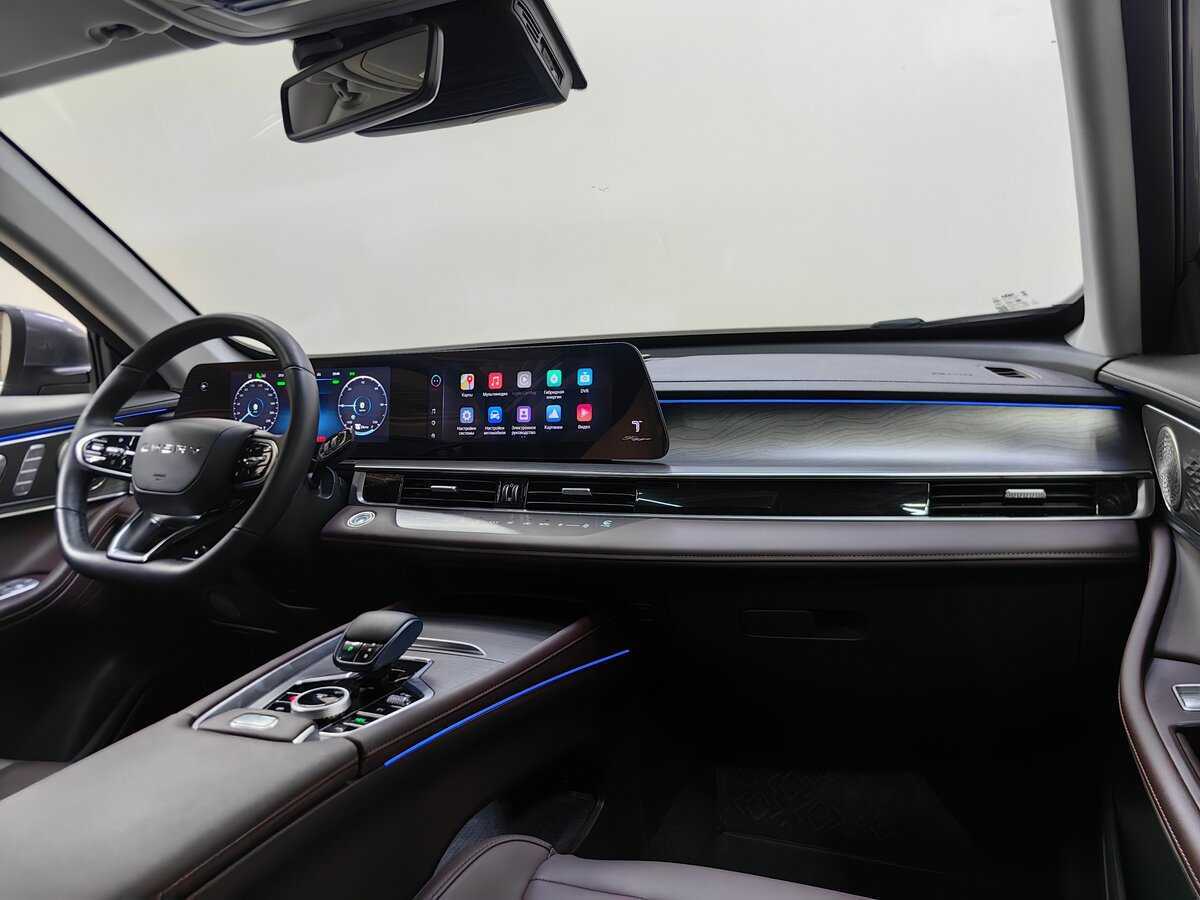 Chery Tiggo 8 Pro Plug-in Hybrid с пробегом — 2023 год. Фото: #12