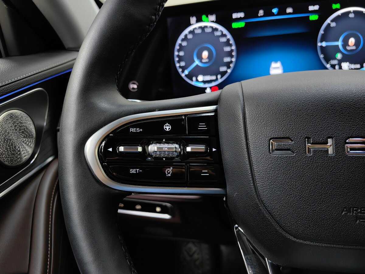 Chery Tiggo 8 Pro Plug-in Hybrid с пробегом — 2023 год. Фото: #16