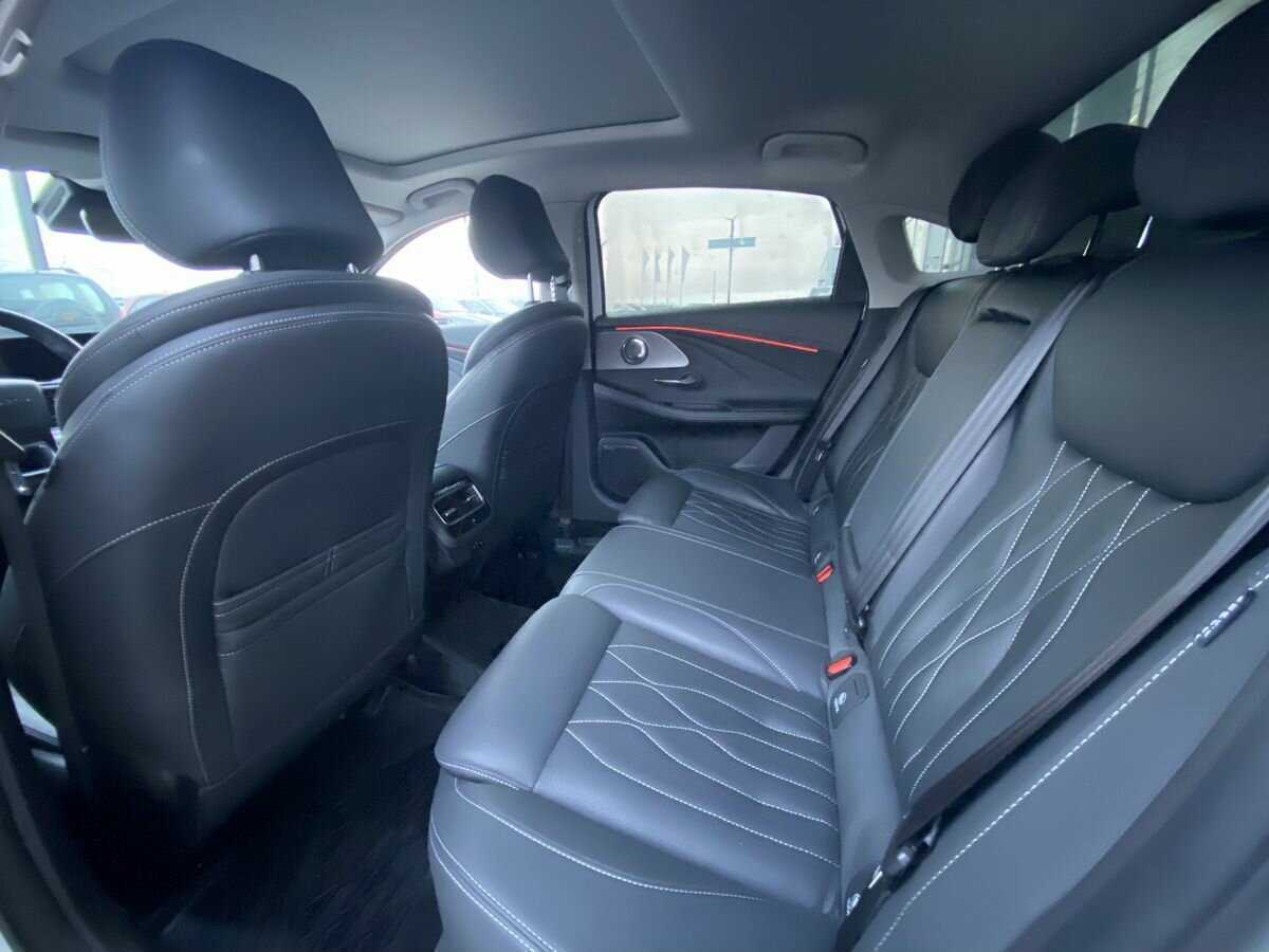 Chery Arrizo 8 с пробегом — 2023 год. Фото: #16