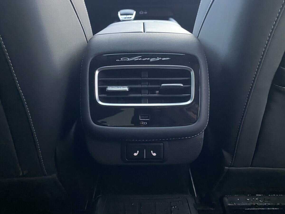 Chery Arrizo 8 с пробегом — 2023 год. Фото: #19