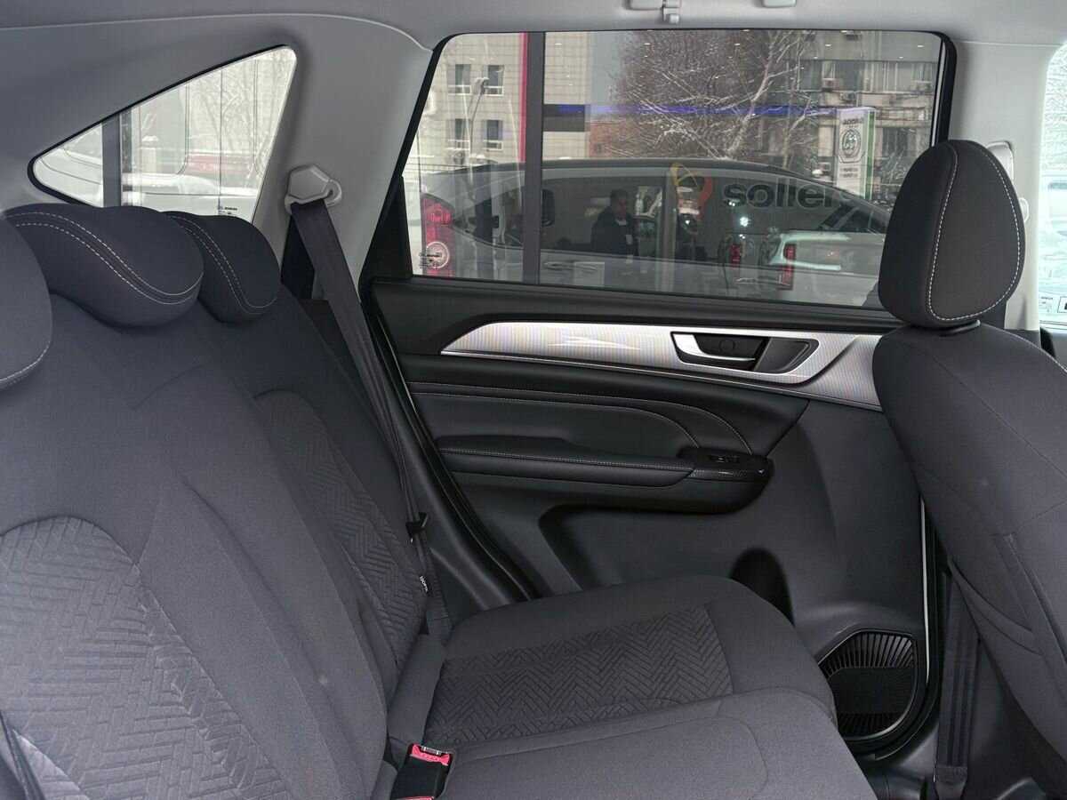 Haval M6 с пробегом — 2023 год. Фото: #10