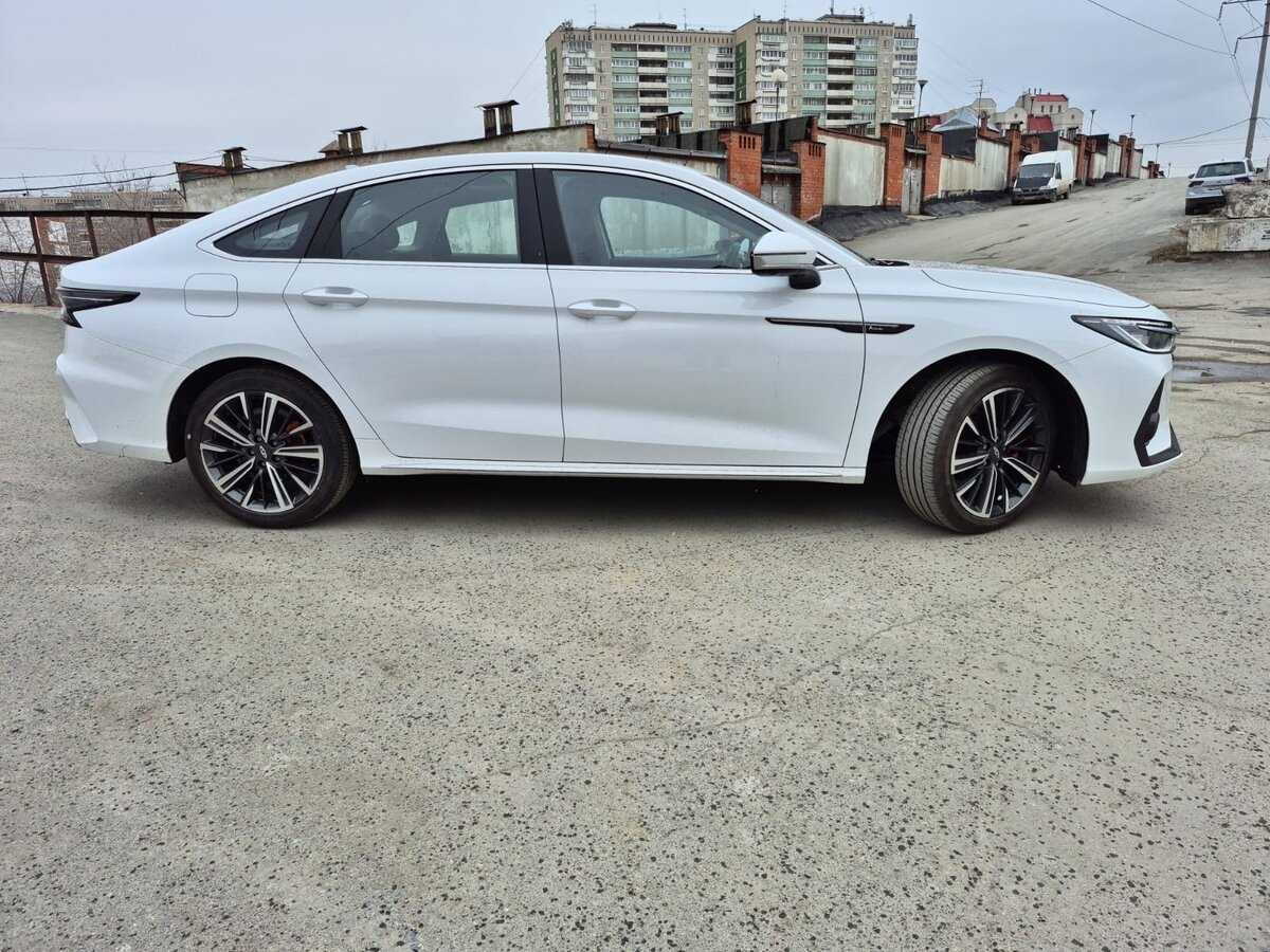 Chery Arrizo 8 с пробегом — 2023 год. Фото: #2