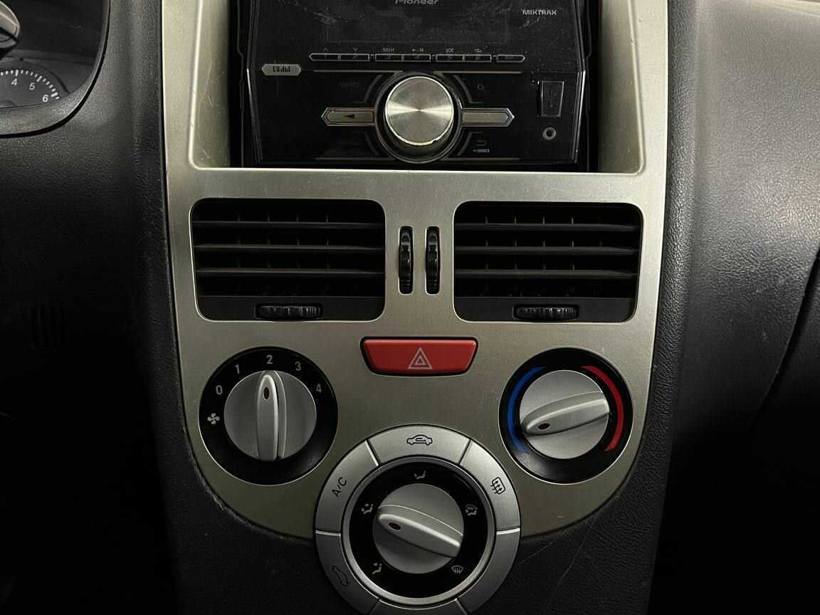 Chery Very (A13) с пробегом — 2011 год. Фото: #18