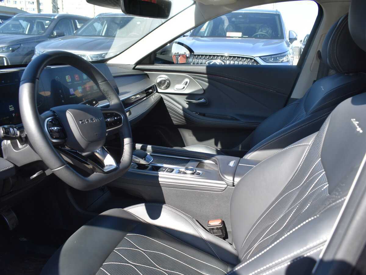 Chery Arrizo 8 с пробегом — 2023 год. Фото: #7