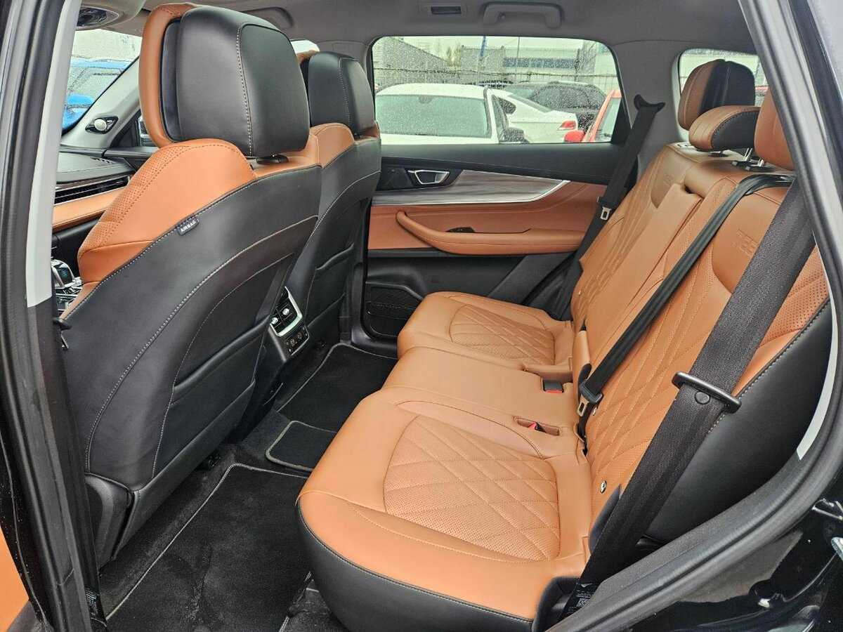 Chery Tiggo 8 Pro Max с пробегом — 2022 год. Фото: #17