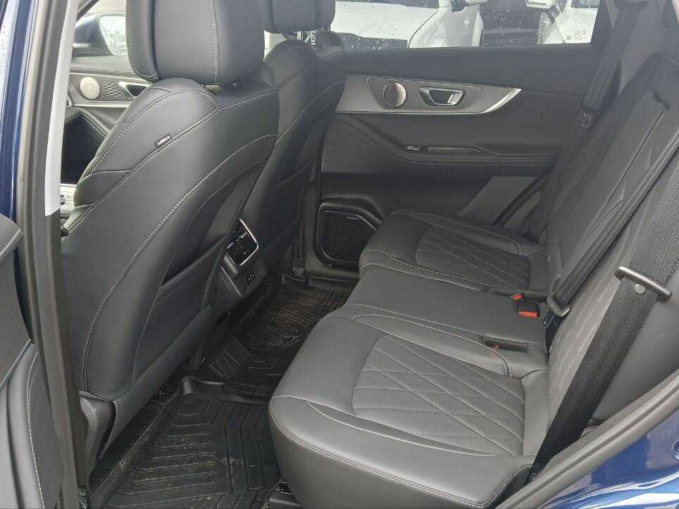 Chery Tiggo 8 Pro Max с пробегом — 2024 год. Фото: #16