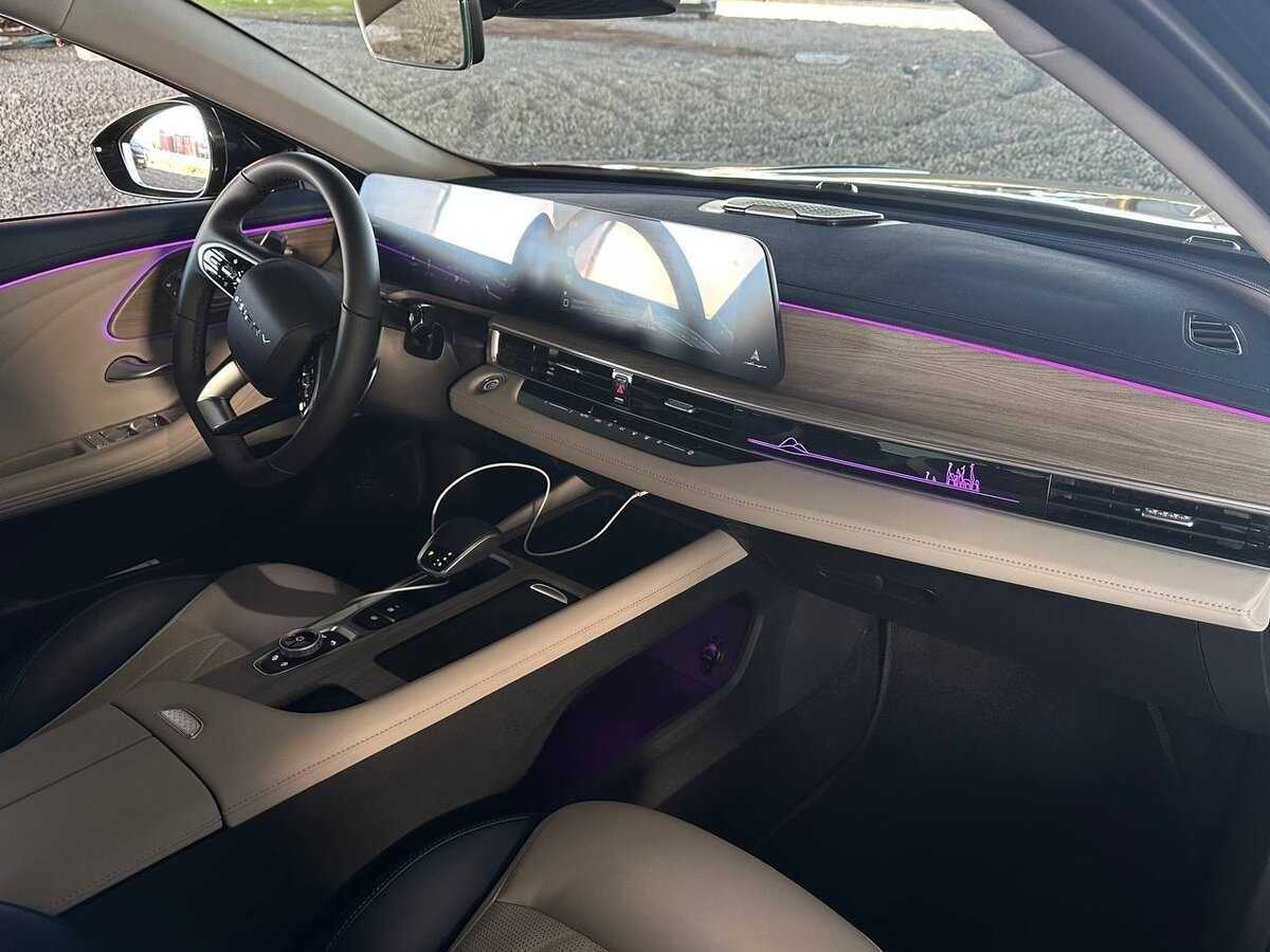 Chery Arrizo 8 с пробегом — 2024 год. Фото: #1