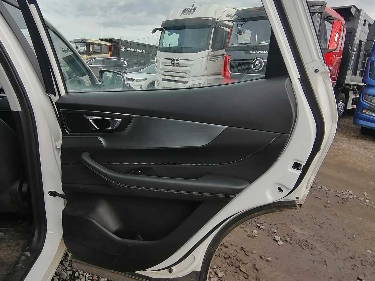 Chery Tiggo 4 Pro с пробегом — 2023 год. Фото: #13