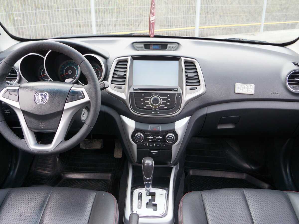 Changan Eado с пробегом — 2014 год. Фото: #7