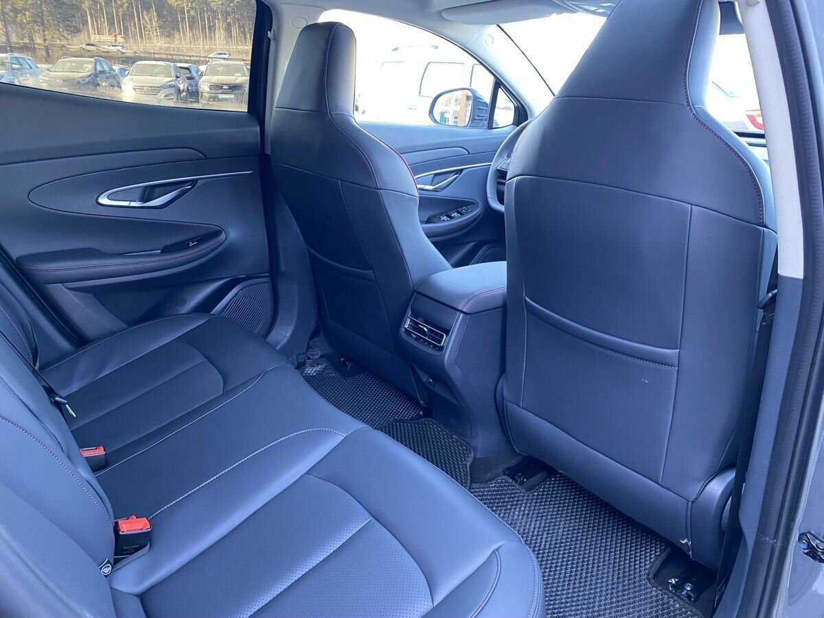 Changan UNI-T с пробегом — 2023 год. Фото: #17