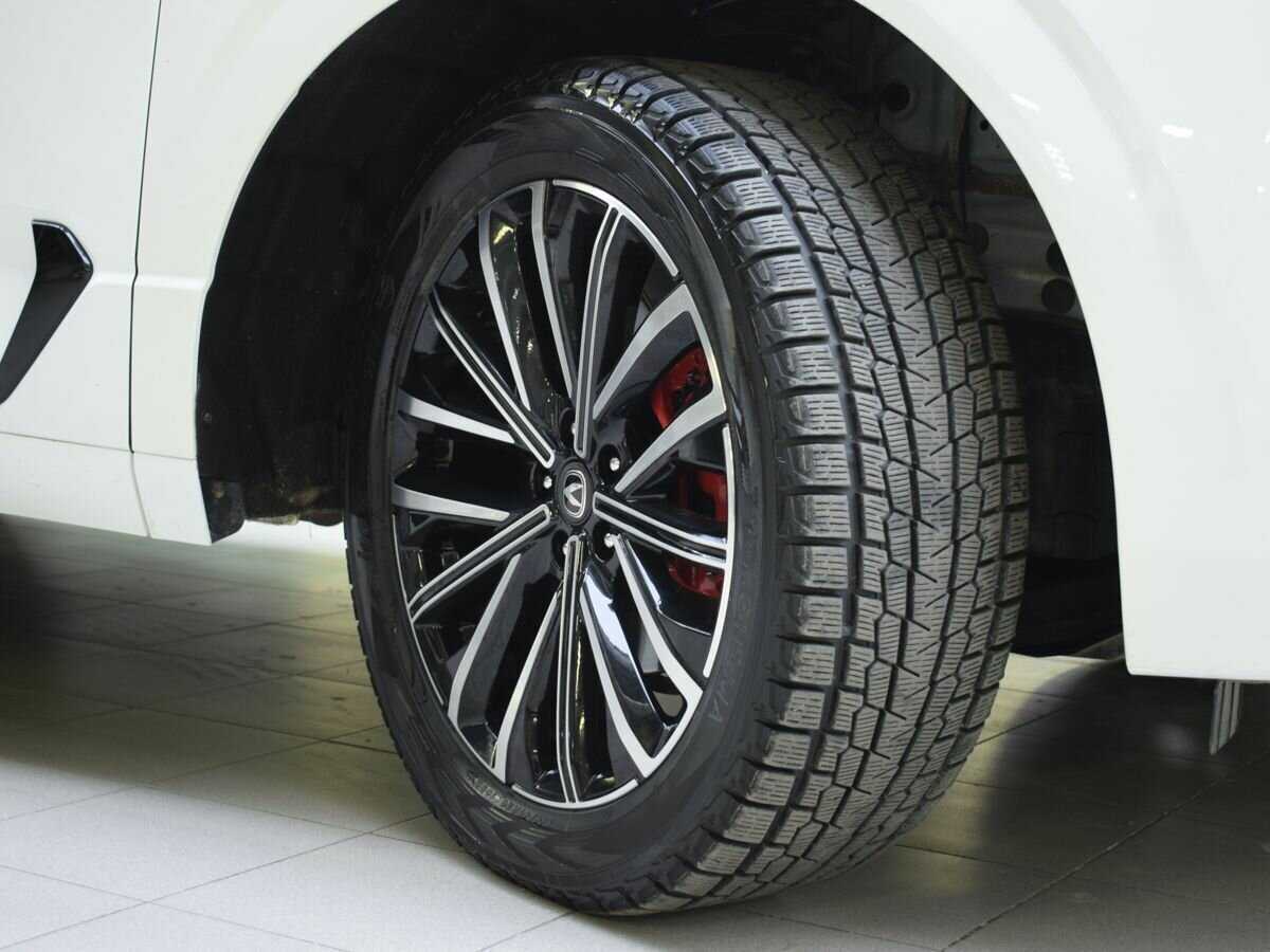 Changan UNI-K с пробегом — 2023 год. Фото: #7