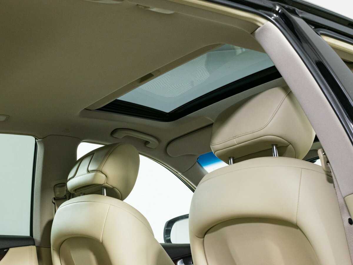 Infiniti QX50 с пробегом — 2016 год. Фото: #10