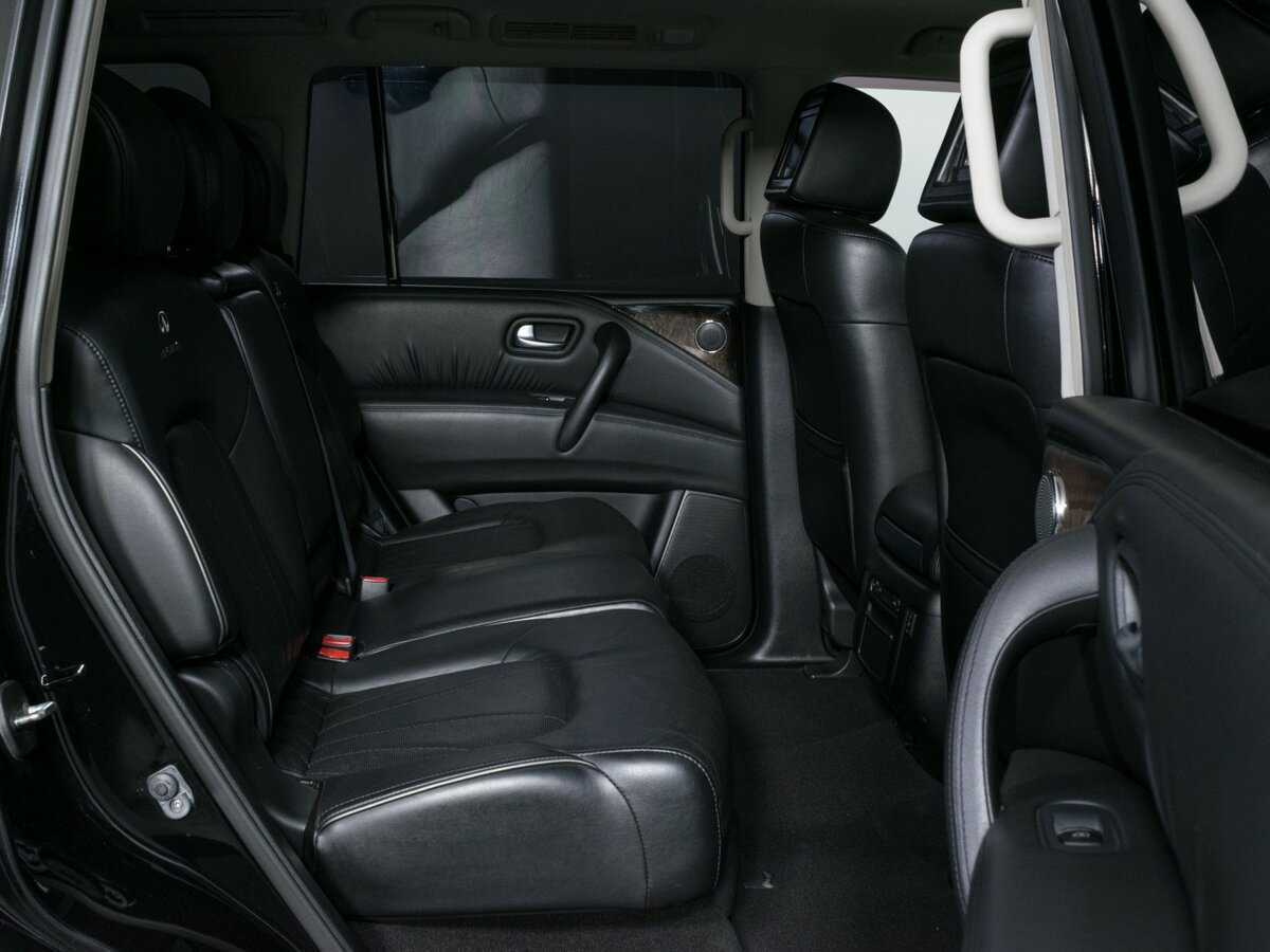 Infiniti QX80 с пробегом — 2014 год. Фото: #12