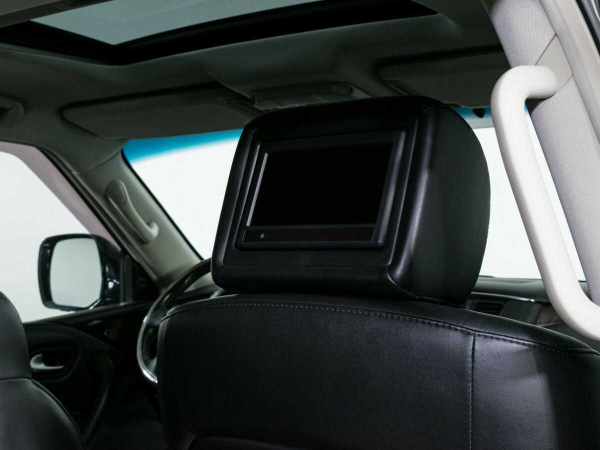 Infiniti QX80 с пробегом — 2014 год. Фото: #15