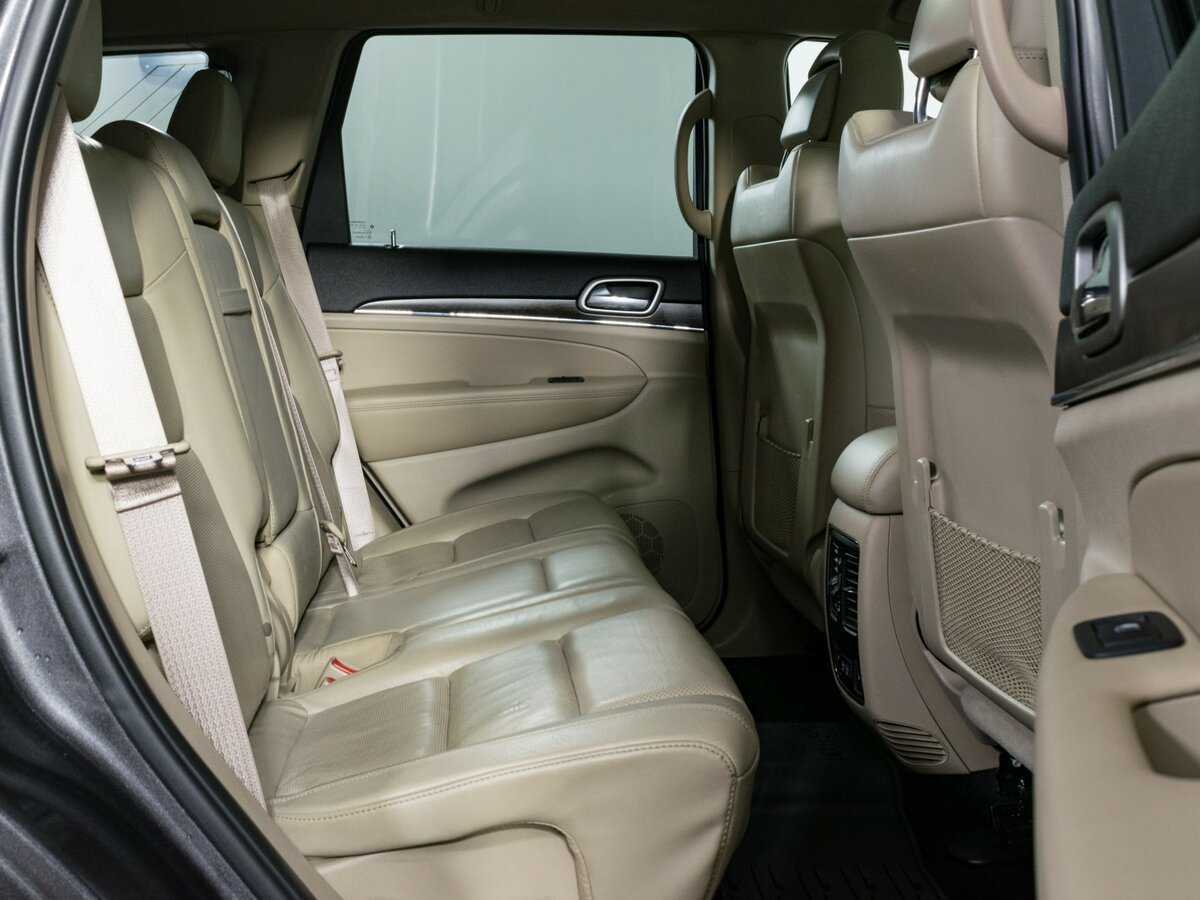 Jeep Grand Cherokee с пробегом — 2018 год. Фото: #12