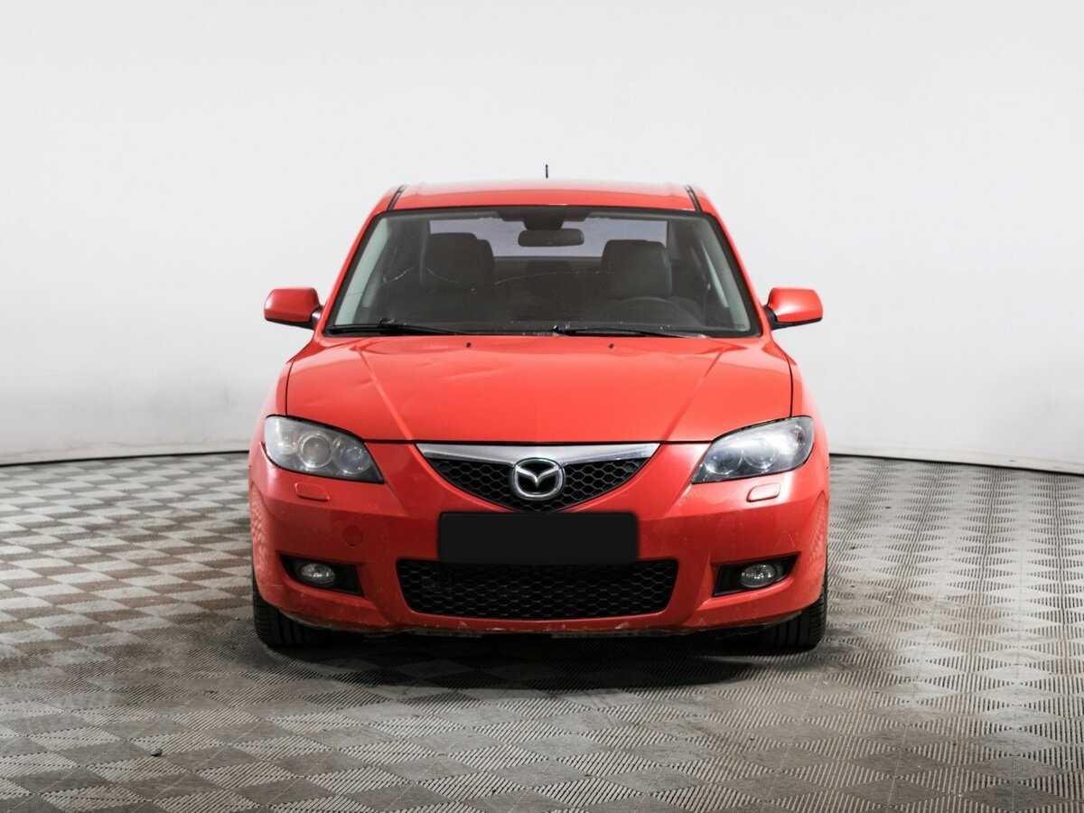 Mazda 3 с пробегом — 2007 год. Фото: #1