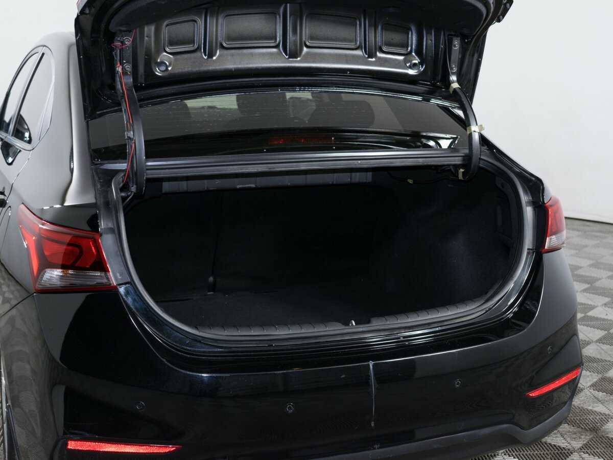 Hyundai Solaris с пробегом — 2018 год. Фото: #6