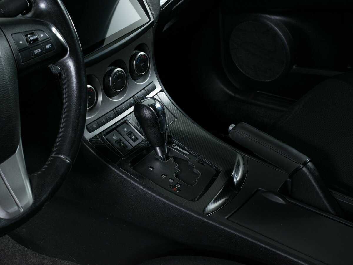 Mazda 3 с пробегом — 2010 год. Фото: #12